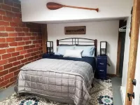 Vacation rental or event venue on Lake Pepin