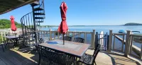 Lakefront, Dock, Near Restaurants, Track & Downtown Saratoga Springs!