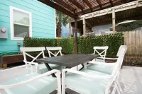 Top floor upscale contemporary space with great views and great location