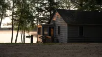 Webb Lake, Hackensack, Northern MN - 2 Bedroom, Sleeps 4 - Cabin #2 Blue Water
