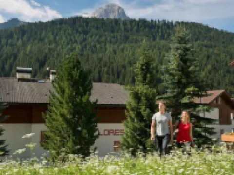 Apartments Lores Hotels in Selva