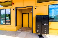 Cozy Micro Suites: Sleeps 2, Minutes to Downtown