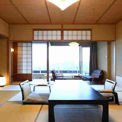 青山やまと Rooms