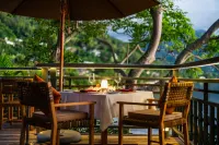 Hilton Seychelles Northolme Resort & Spa - breakfast