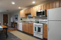 Modern Condo #1! 엘스워스 호텔