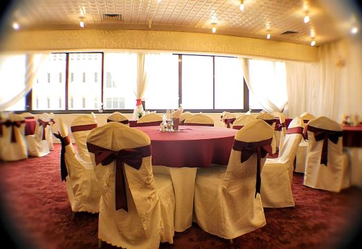 칼튼 타워 호텔