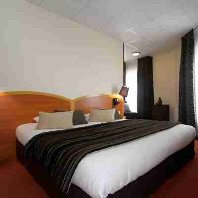 Hôtel Kyriad Lamballe Rooms
