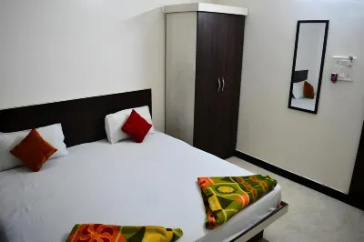 Hotel Bholenath Palace - Infront of Mahakal Temple