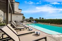 Hampton Inn Morgan Hill - parking