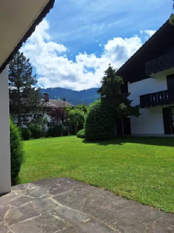 Moderne Gemütliche Stilvolle Wohnung im Schönen Garmisch-partenkirchen