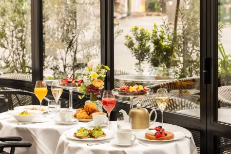 Mandarin Oriental Lutetia, Paris Отели рядом с достопримечательностью «Музей магии»