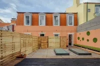 Alop Hotel di Ajuda