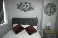 Telford Tranquility Apartment Flat 3 for 4 Guests Hôtels à : Newport