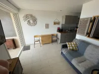 Apartment sea view, beach 1min Six Fours les plage -Les Lônes - Sanary /mer