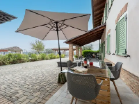 Nonno Hotels in Portacomaro