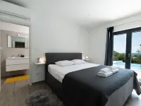 Villa Riki