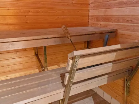 Villa uuttu Отели рядом с достопримечательностью «Kairosmaja»