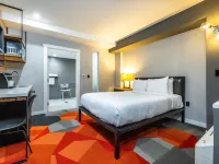 Infinity Hotel San Francisco, Tapestry Collection by Hilton Hotels near Fort Point