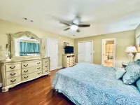 Cooper Basin River House - 30 mins to beaches Hotels near City of Milton BMX Track