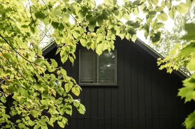 Your Fall Retreat Awaits at the Old Mountain House