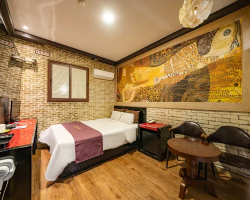 Dobong (Banghak Station) Lux Hotels near Dobong Miracle Library