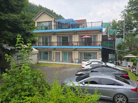 수촌느티나무펜션 외관 사진