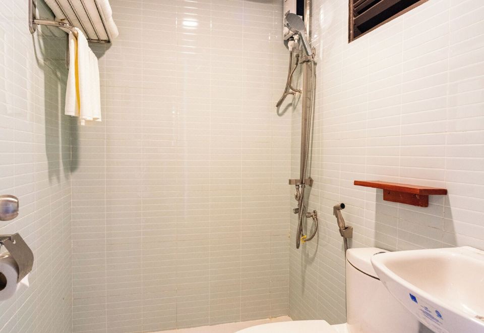 4. 엘 니도 비치 ..