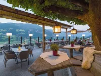 Hotel Waldfriede - Panoramic View Zillertal - breakfast