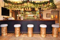 Chequers Inn - bar