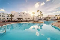 Apartamentos Galeon Playa - Beach