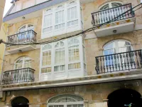 Hotel Larry Hotels in Cee