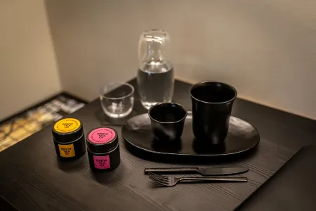 The Adams - Self Check in Hotel Отели в г. Гернсбах