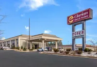 Clarion Inn and Suites Airport - Pools