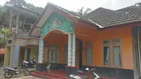 Pringsewu Craft Homestay - Hostel Hotel dekat Seribu Batu Songgo Langit