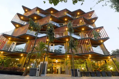 Air by Ahuja Residences Hotel in zona The Northcap University