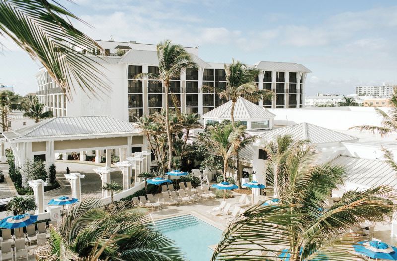 Opal Grand Oceanfront Resort & Spa photo 3