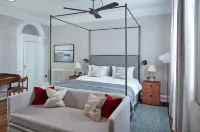 Moonfleet Manor - A Luxury Family Hotel