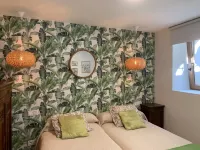 Apartamentos de Montaña Mendiola - Casa Ferran-Casa Karrikaburu Hotel a Comarca de Baztan