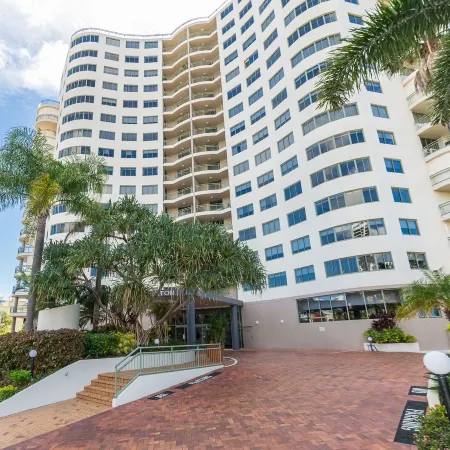The Meriton on Main Beach