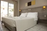 Anna Katerina Apartments - Beach