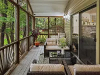 Frolic on Fern by AvantStay Enclosed Deck w Forest Views Bar Hotels in Tunkhannock Township