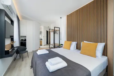 Incorso • Smart Luxury Stay • Near Airport • 24HR Check IN Hotels in Markopoulo Mesogaias