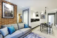 Old Town Snail Design Apartments