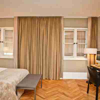 Cortiina Hotel Rooms