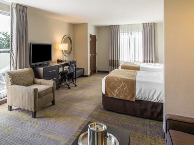 Comfort Suites Miami Airport North
