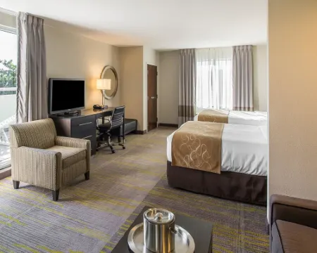 邁阿密機場北舒適套房酒店