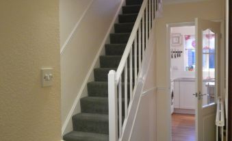 Cherry Palace 3 Bd Parking Spaces Groups