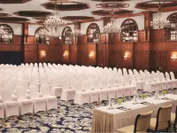 Taj Bengal Hotels near Nandan