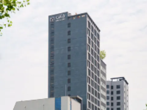 Celib Yeoui Hotels near Yeouido Hangang Park