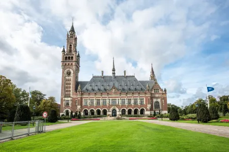 voco the Hague Отели рядом с достопримечательностью «The Hague University of Applied Sciences»